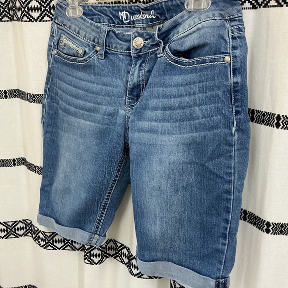 ND Weekend Denim Bermuda Shorts Women's Size 8 Embellished Pockets Blue - Picture 2 of 4
